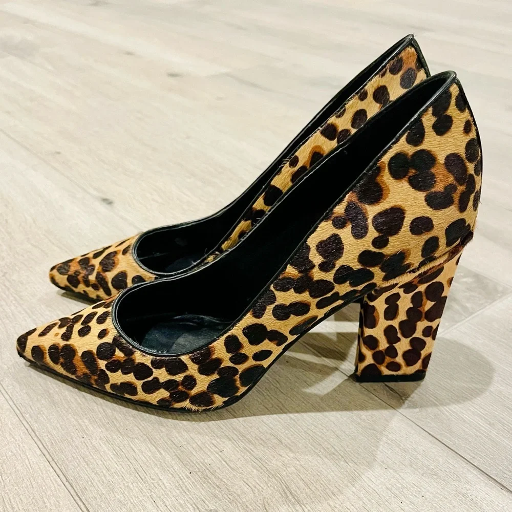 Nine West pointy leopard high block heels Size 6 heel 3.5in pumps